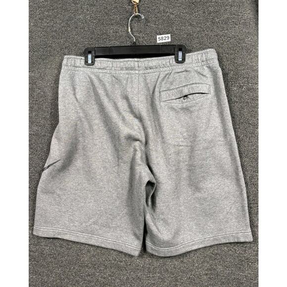 Nike Men's Club Fleece Explosive Shorts 843520-071 Charcoal Grey/Black Size XL - Picture 2 of 7